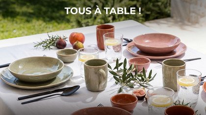 Everyone to the table! - MP